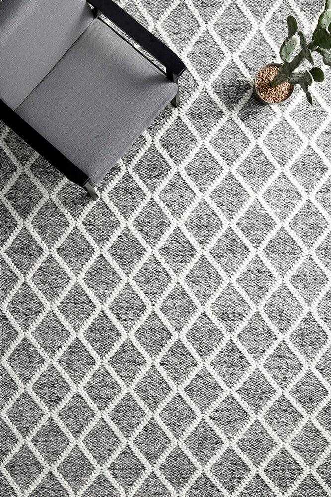 Huxley Grey Rug 280 x 190 CM