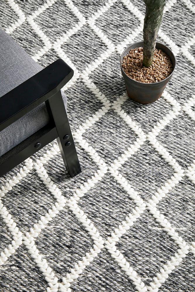 Huxley Grey Rug 280 x 190 CM