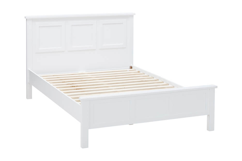 Hamptons Bed Frame White Queen